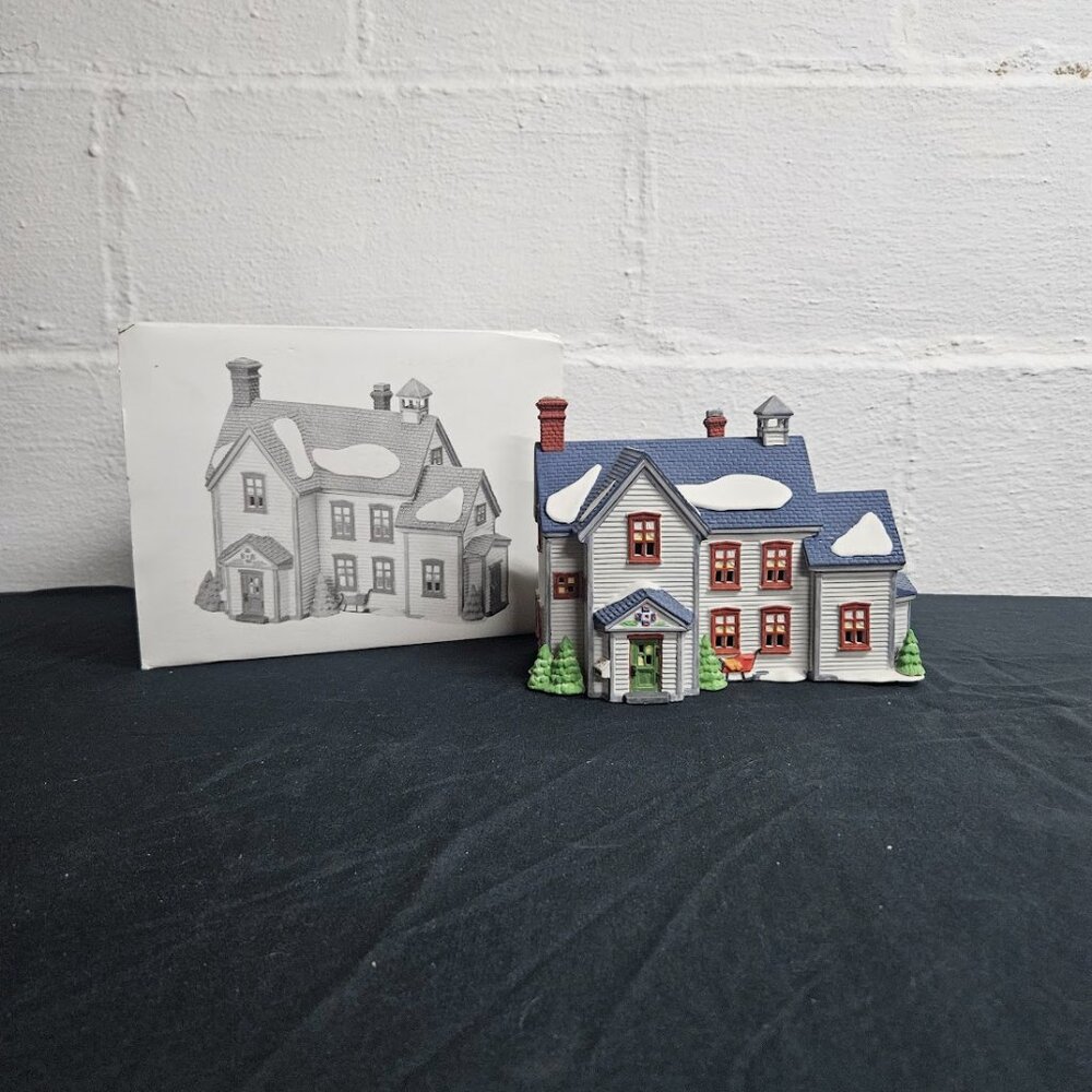 Department 56 New England Village - 56481 Pennsylvania Dutch Farmhouse - 1993